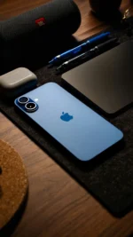iPhone 16 256GB